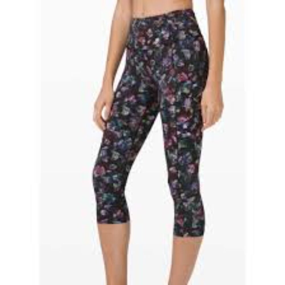 Black floral Lululemon Capri Leggings High Rise Top NWOT 8